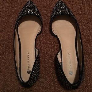 Super cute black flats